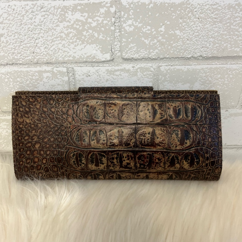 Keep It Gypsy Upcycled Croc Embossed Leather Large Wallet - Picture 3 of 8